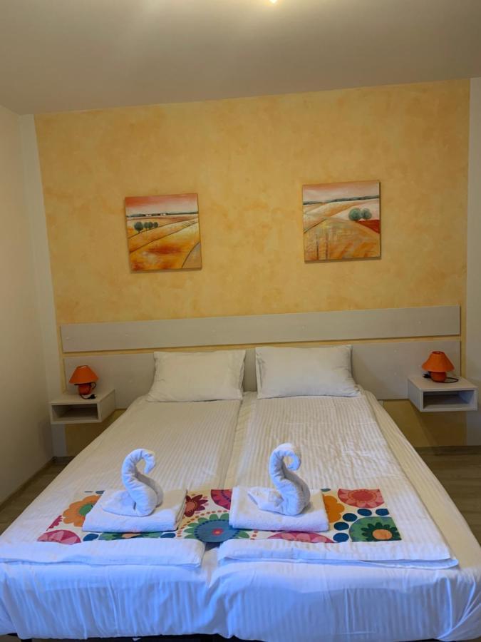 Dorf Haus Valiug Hotel Екстериор снимка