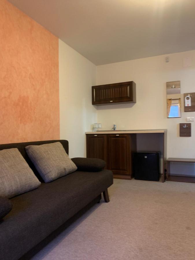 Dorf Haus Valiug Hotel Екстериор снимка