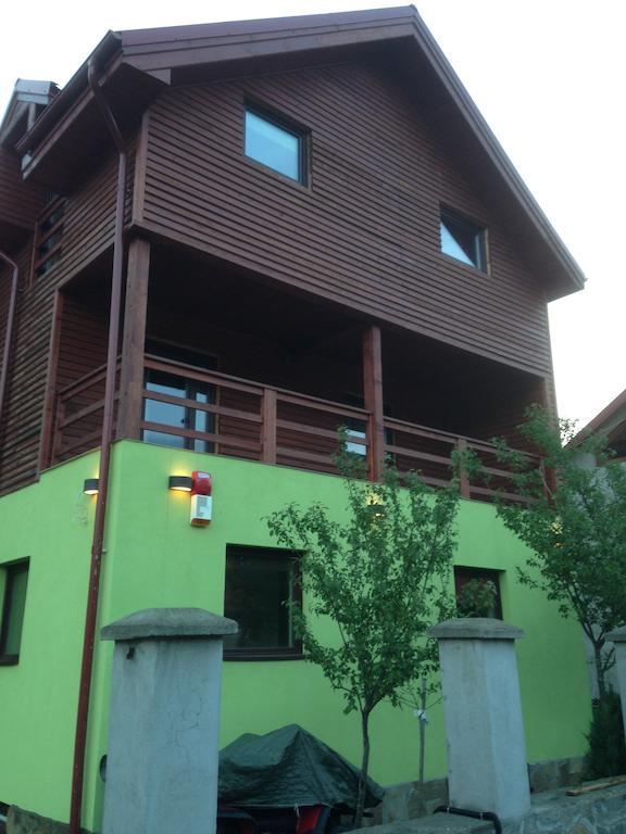 Dorf Haus Valiug Hotel Екстериор снимка